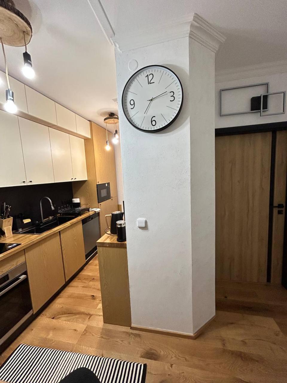 Light & Wood Design - 89 M2 In *